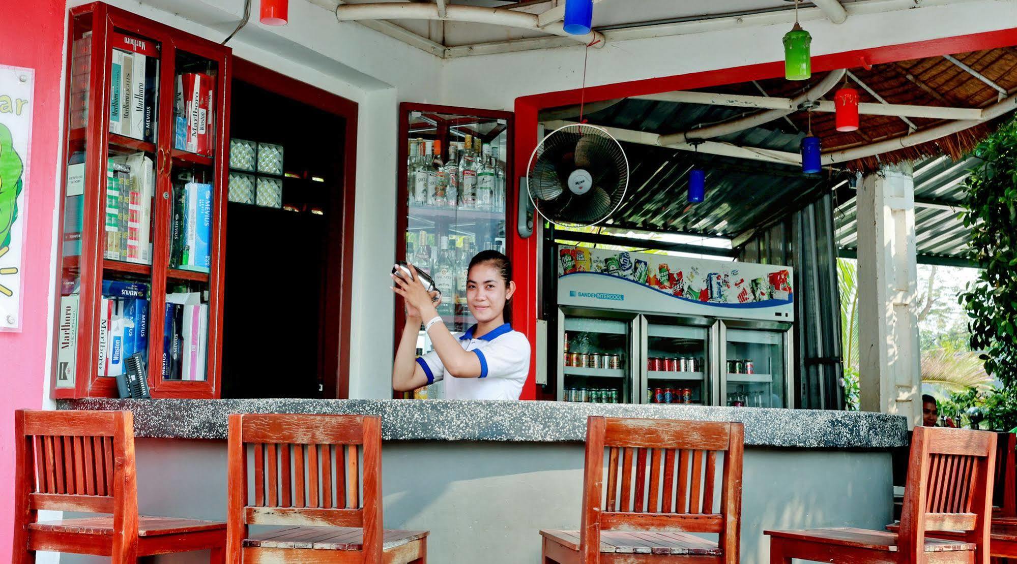 Отель Mae Yu Lim Boutique Сиемрип Экстерьер фото